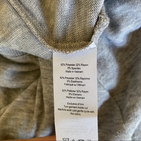 ALO Yoga Glimpse Pullover - Picture 7 of 7